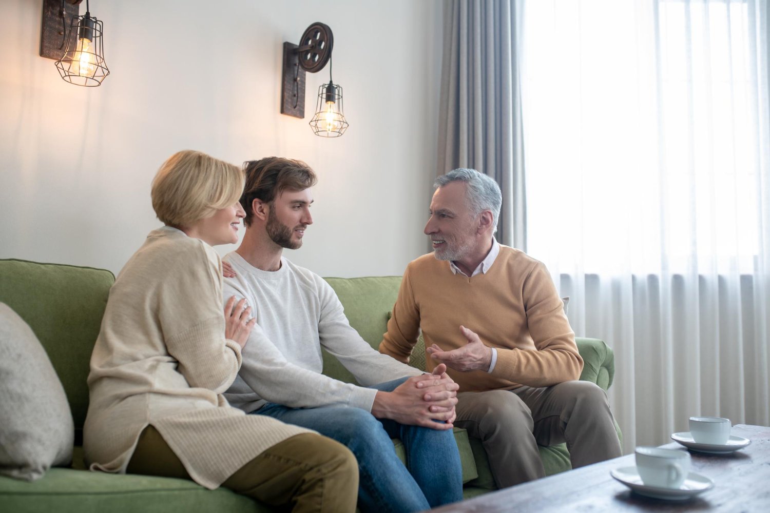 Adult Children of Emotionally Unavailable Parents: How the Pattern Shows Up (and What Actually Helps)